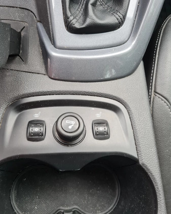 Ford Focus cena 24500 przebieg: 250000, rok produkcji 2011 z Łódź małe 379